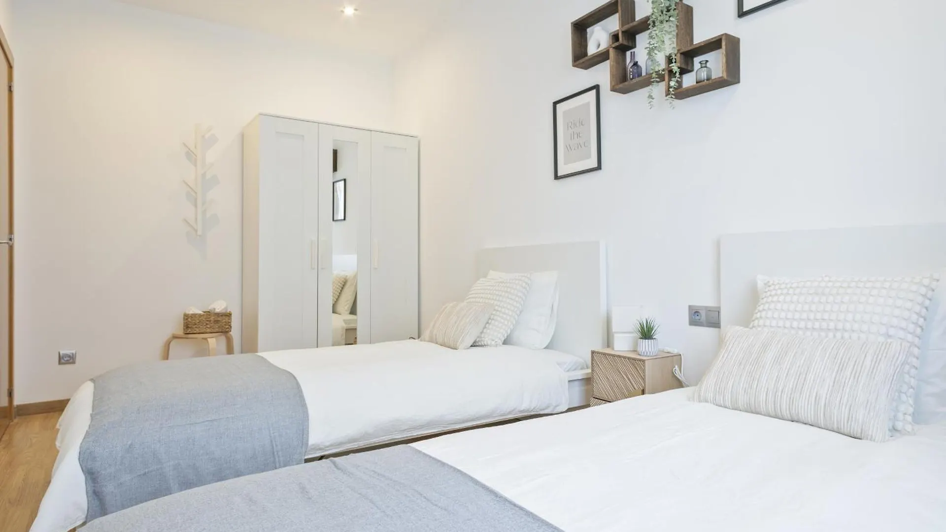 Apartment Ferienwohnung Ola Living Consell De Cent Barcelona