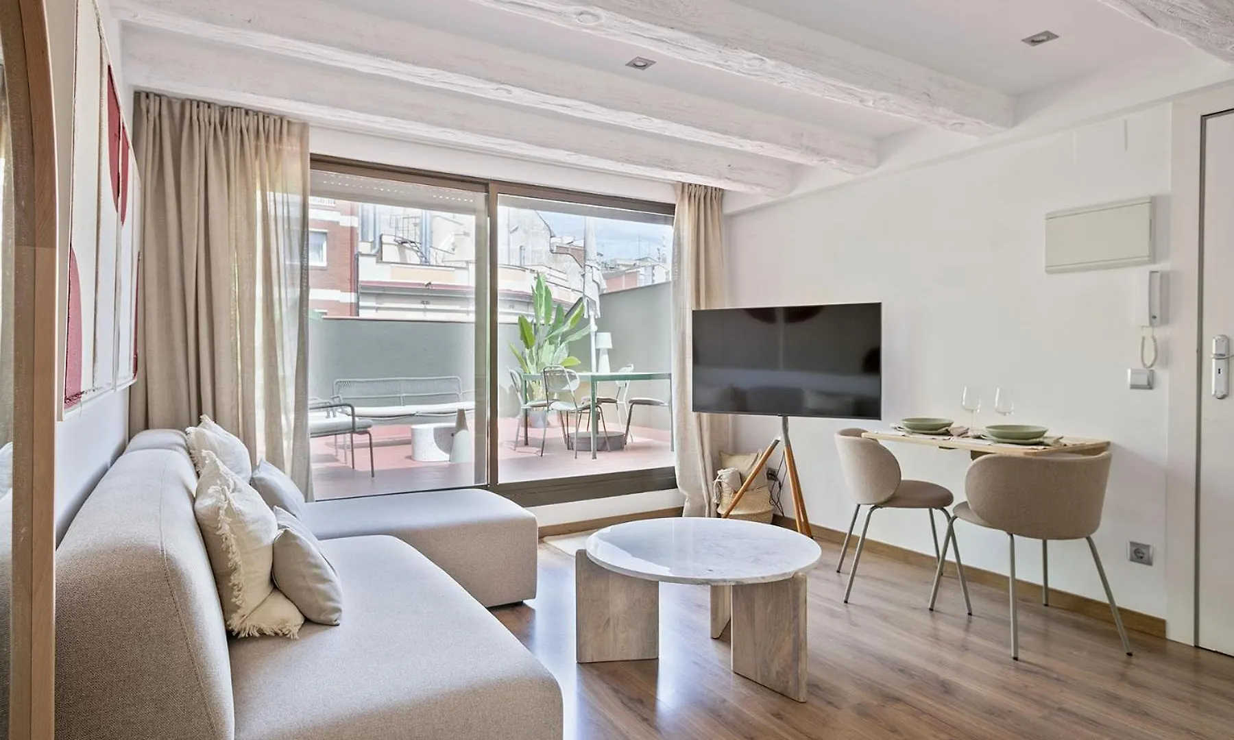 Apartment Ferienwohnung Ola Living Consell De Cent Barcelona