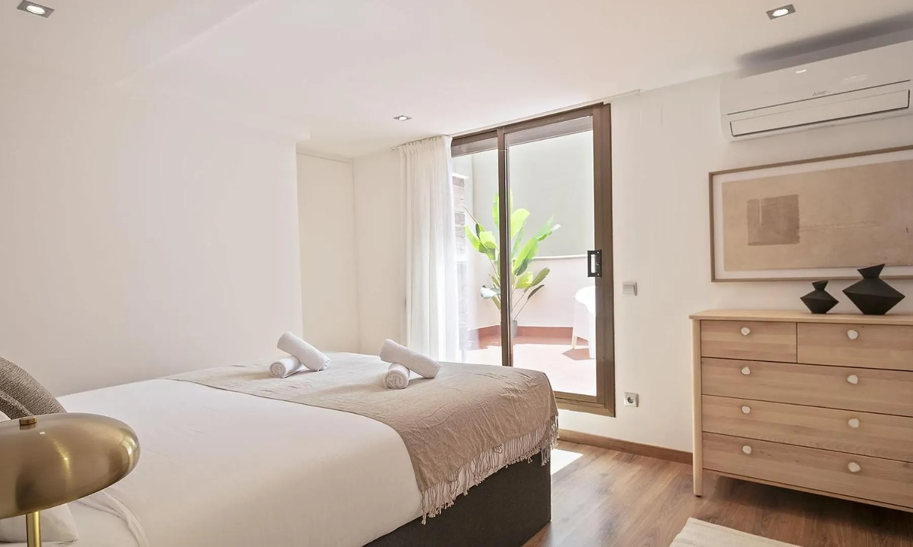 Ferienwohnung Ola Living Consell De Cent Barcelona